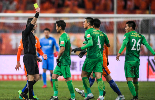 而另一方则 而另一方则