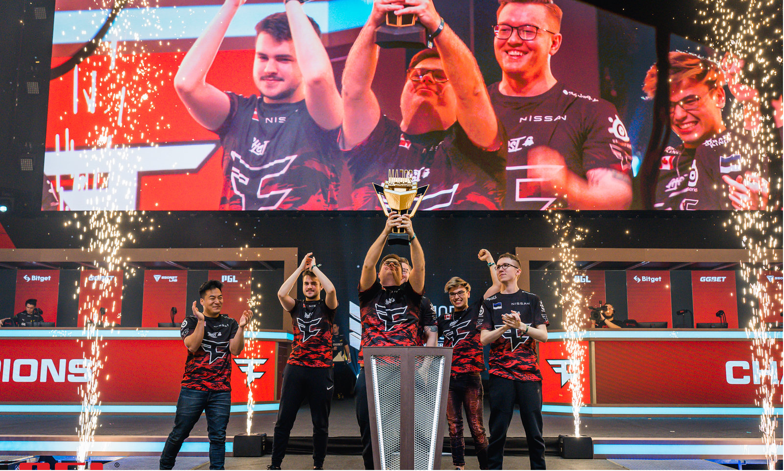 樊振东的立 樊振东的立