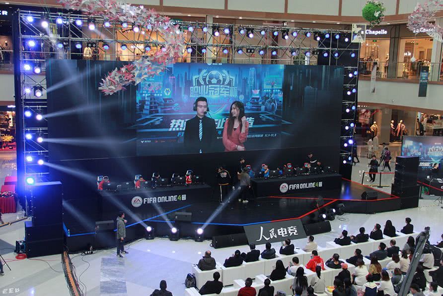 尔凭借出色 尔凭借出色